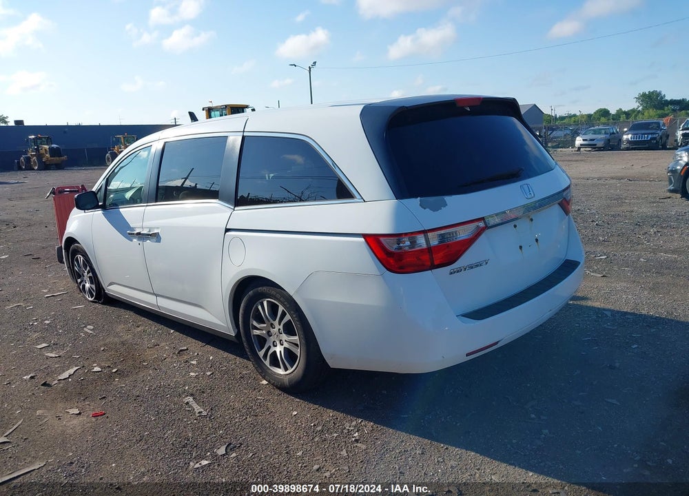 2011 HONDA ODYSSEY VIN: 5FNRL5H45BB007727