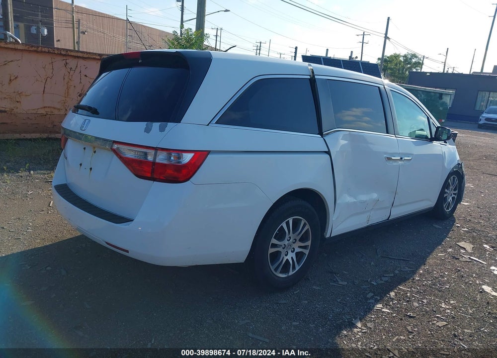 2011 HONDA ODYSSEY VIN: 5FNRL5H45BB007727