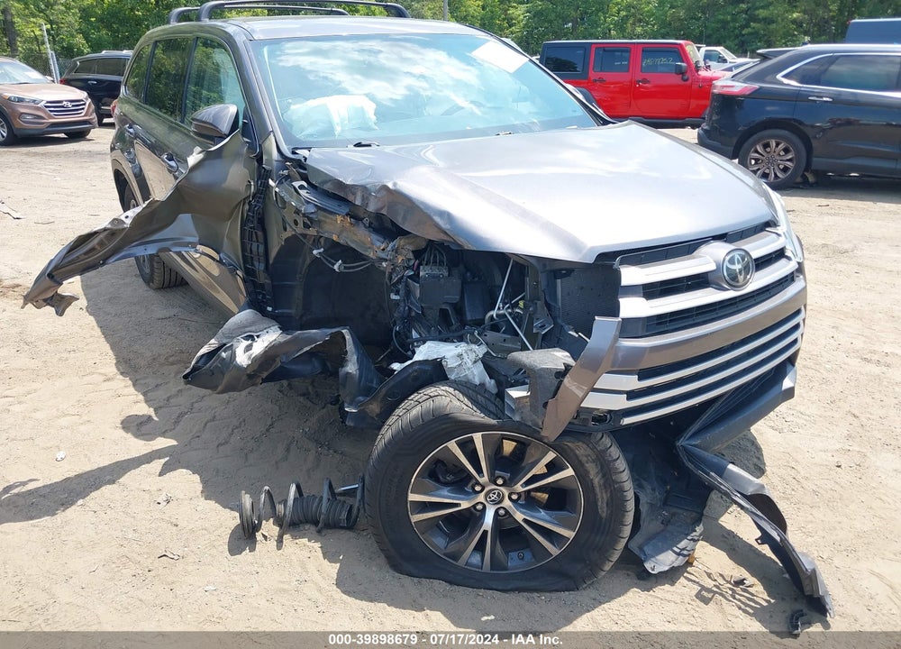 2019 TOYOTA HIGHLANDER LE VIN: 5TDZZRFHXKS294893