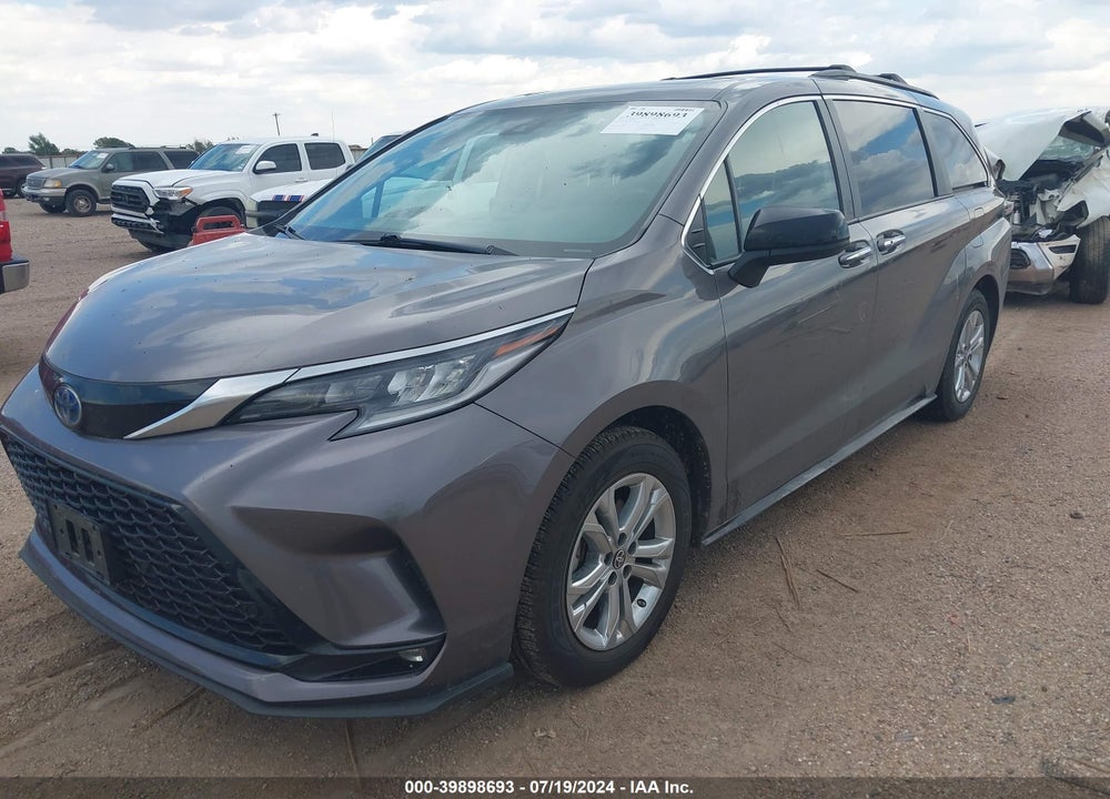 2022 TOYOTA SIENNA XSE VIN: 5TDDSKFC4NS049232
