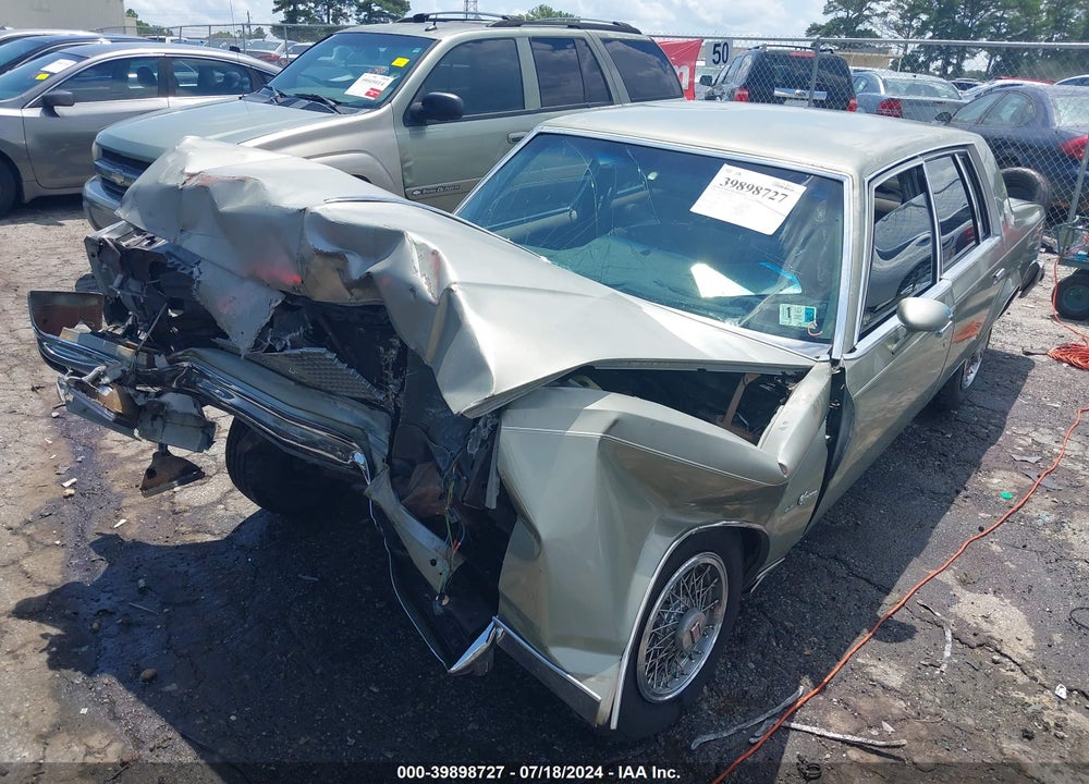1983 OLDSMOBILE CUTLASS SUPREME BROUGHAM VIN: 1G3AM69A5DM519857