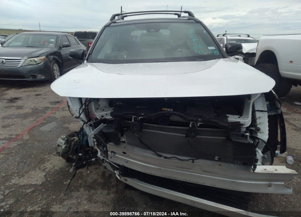 2024 TOYOTA RAV4 HYBRID XSE VIN: 2T3E6RFV5RW053023