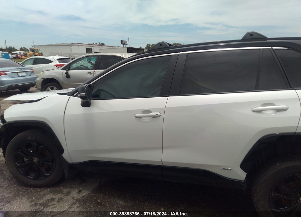 2024 TOYOTA RAV4 HYBRID XSE VIN: 2T3E6RFV5RW053023