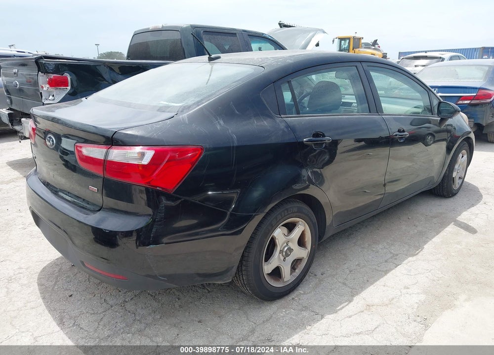 2015 KIA RIO LX VIN: KNADM4A3XF6470321
