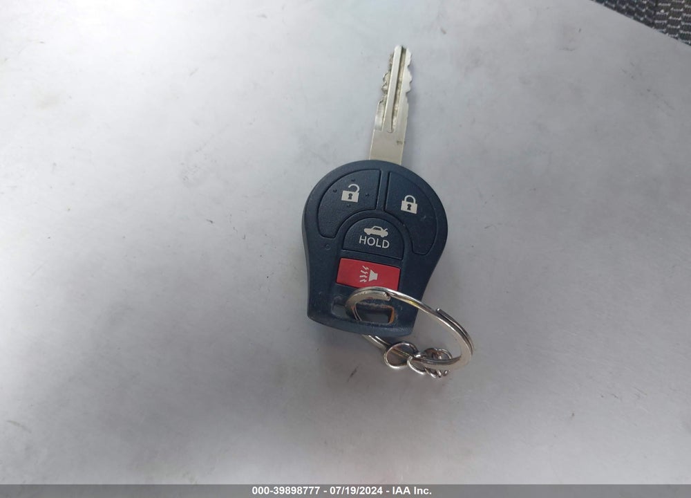 2019 NISSAN VERSA 1.6 SV VIN: 3N1CN7AP5KL814172