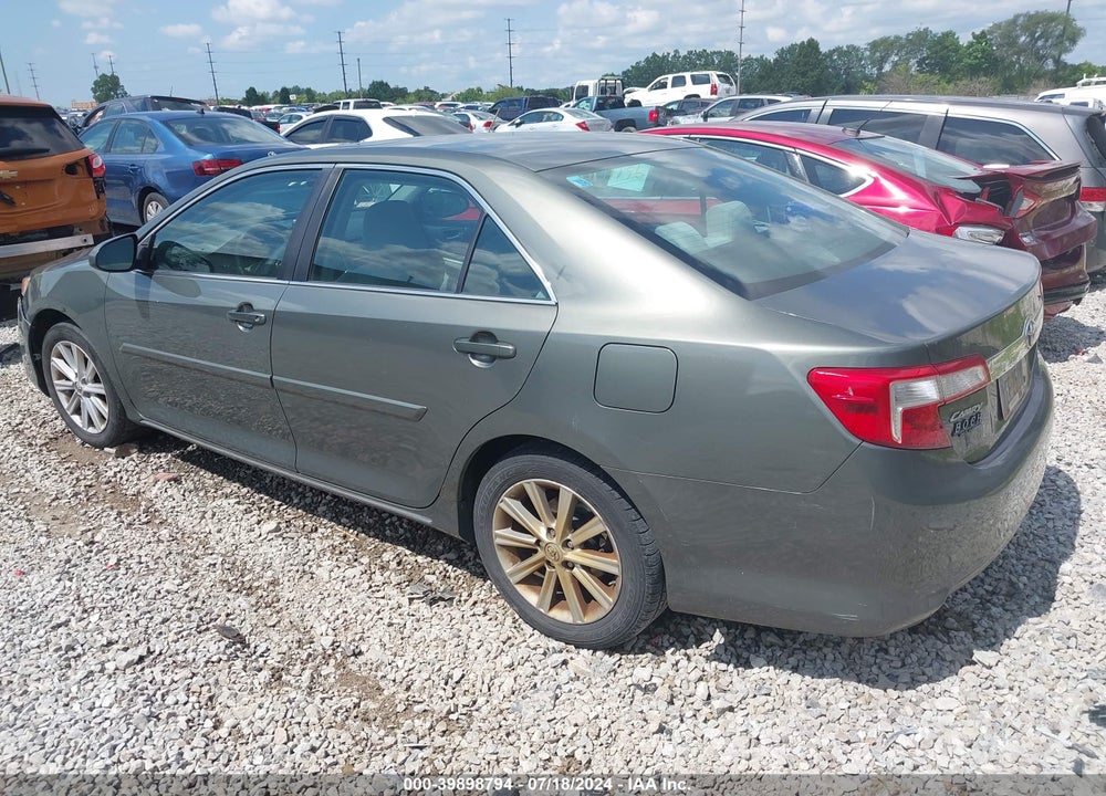 2014 TOYOTA CAMRY XLE VIN: 4T4BF1FK5ER366396