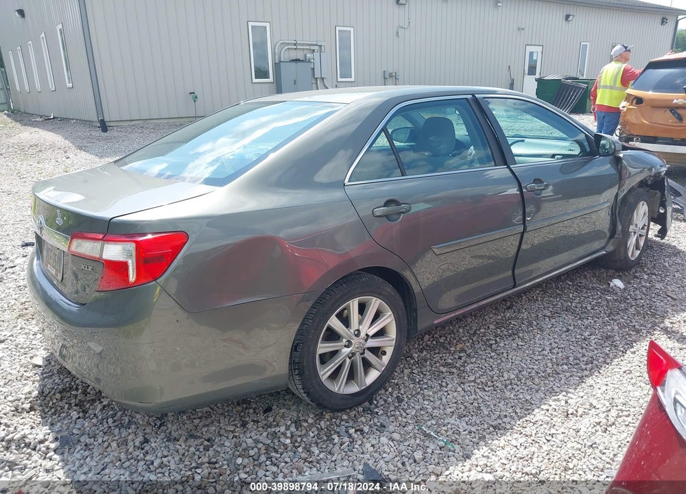 2014 TOYOTA CAMRY XLE VIN: 4T4BF1FK5ER366396