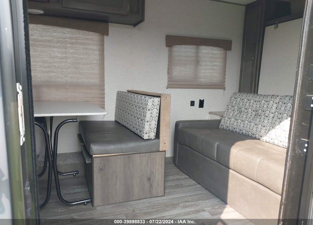 2020 CLIPPER CWT21BH VIN: 5ZT2CWKB6LJ123705