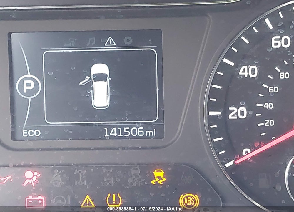 2016 KIA SORENTO 2.4L LX VIN: 5XYPG4A36GG117998