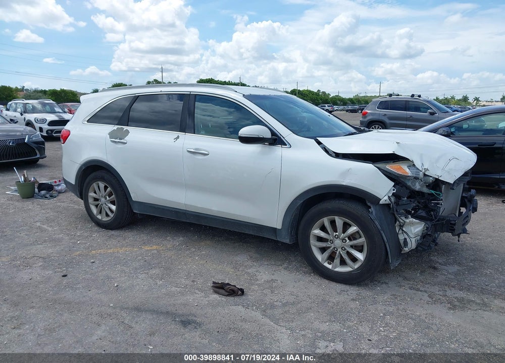 2016 KIA SORENTO 2.4L LX VIN: 5XYPG4A36GG117998