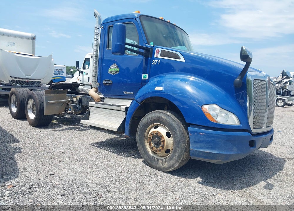 2018 KENWORTH T680 VIN: 1XKYD49X9JJ187706