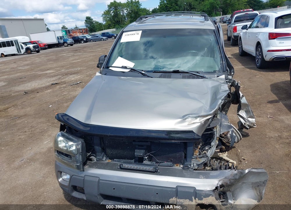 2002 CHEVROLET TRAILBLAZER LS VIN: 1GNDT13S122439850