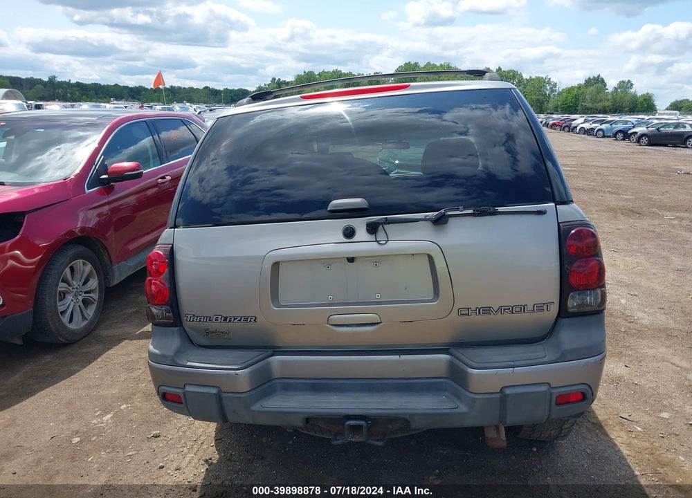 2002 CHEVROLET TRAILBLAZER LS VIN: 1GNDT13S122439850