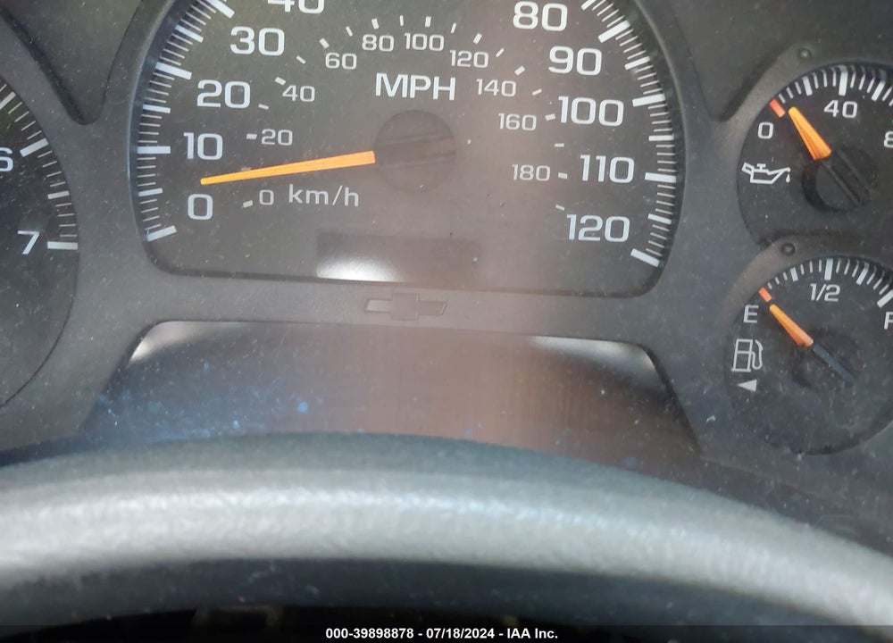 2002 CHEVROLET TRAILBLAZER LS VIN: 1GNDT13S122439850