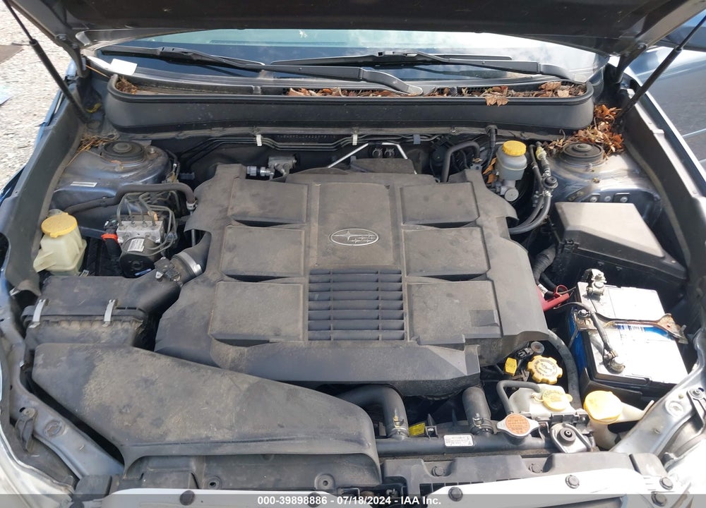 2014 SUBARU OUTBACK 3.6R LIMITED VIN: 4S4BRDLC9E2237511
