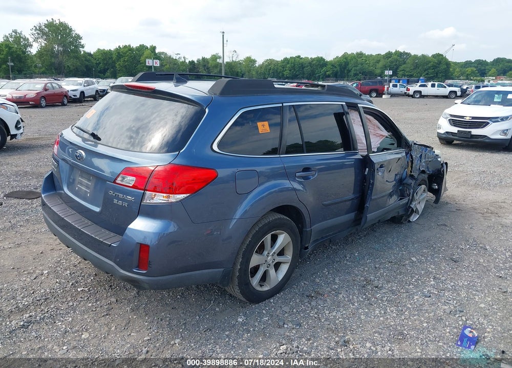 2014 SUBARU OUTBACK 3.6R LIMITED VIN: 4S4BRDLC9E2237511