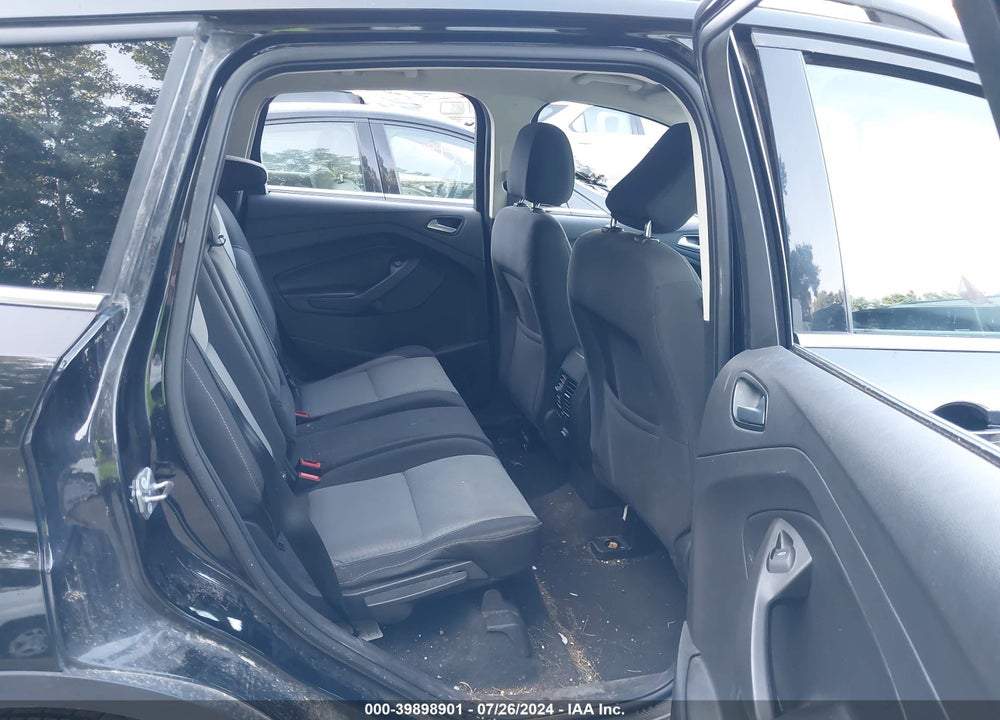 2018 FORD ESCAPE SE VIN: 1FMCU9GD1JUC29310