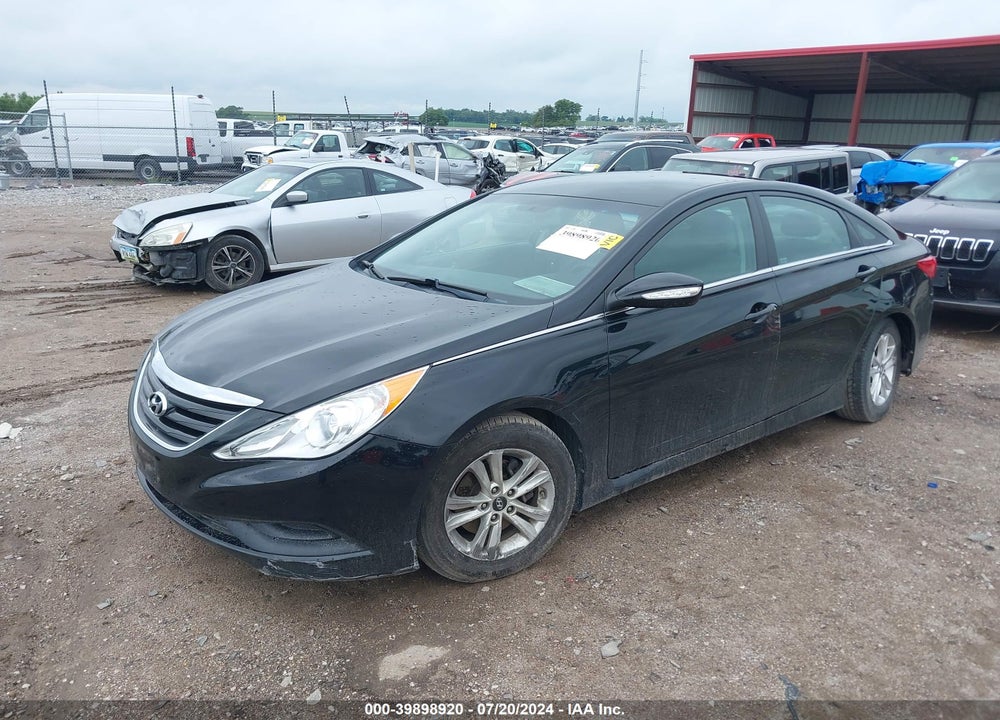2014 HYUNDAI SONATA GLS VIN: 5NPEB4AC9EH913169