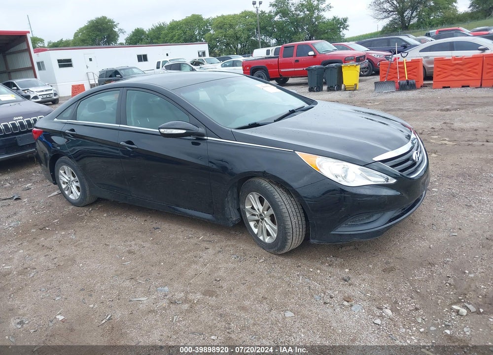 2014 HYUNDAI SONATA GLS VIN: 5NPEB4AC9EH913169