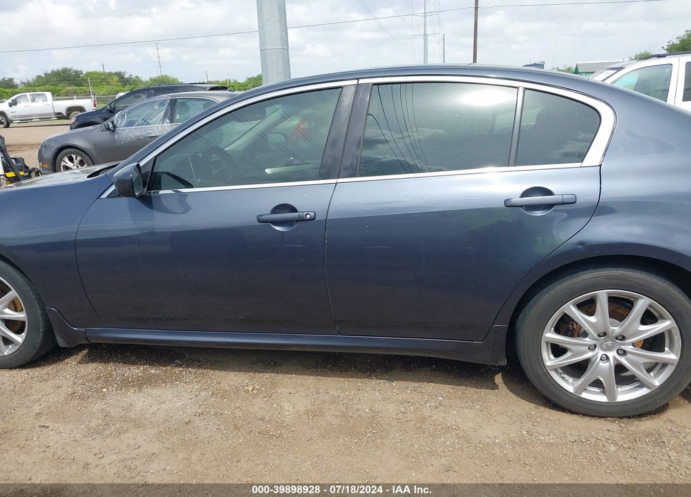 2011 INFINITI G37X VIN: JN1CV6AR4BM412855