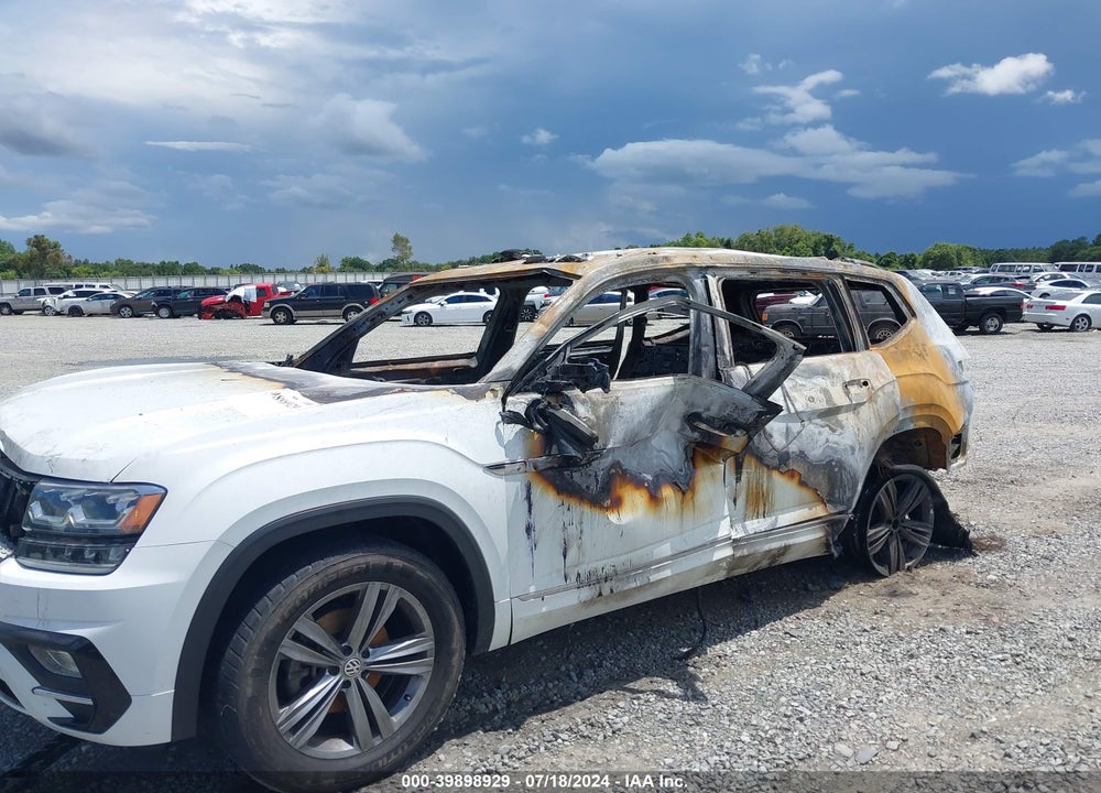 2019 VOLKSWAGEN ATLAS 3.6L V6 SE W/TECHNOLOGY R-LINE VIN: 1V2XR2CA7KC568296