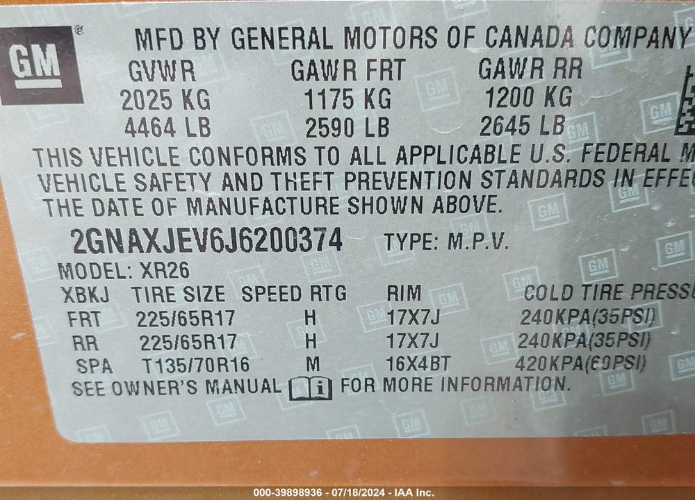 2018 CHEVROLET EQUINOX LT VIN: 2GNAXJEV6J6200374