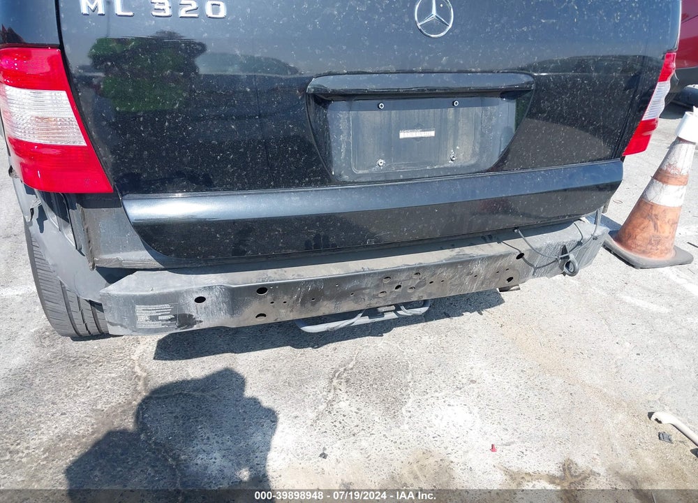 2002 MERCEDES-BENZ ML 320 VIN: 4JGAB54E02A343871