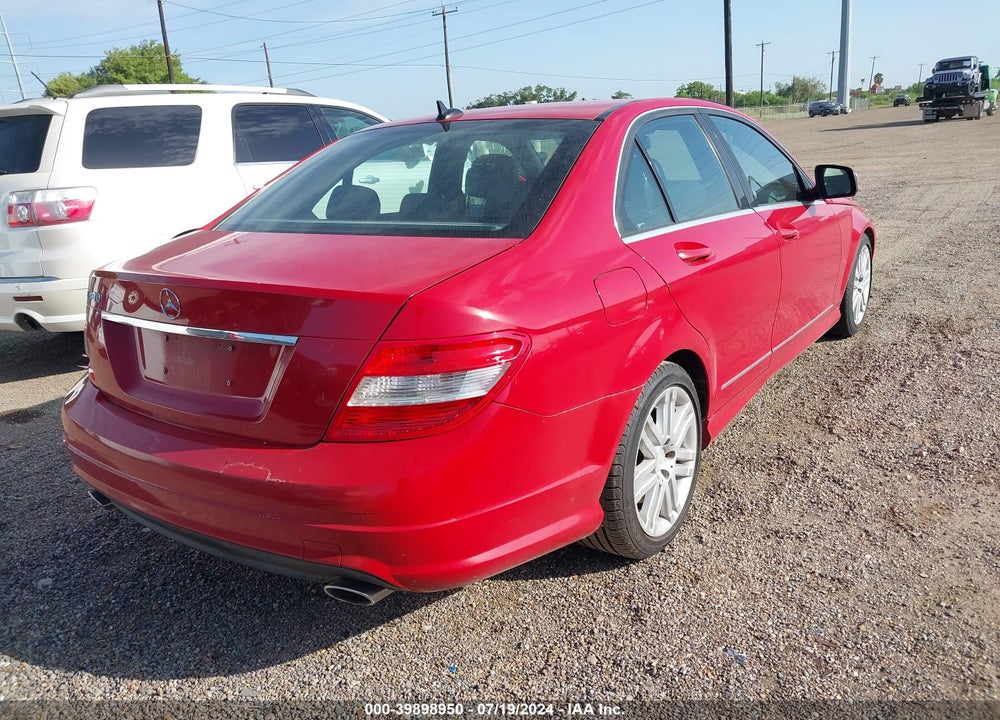 2009 MERCEDES-BENZ C 300 LUXURY/SPORT VIN: WDDGF54X09R042815