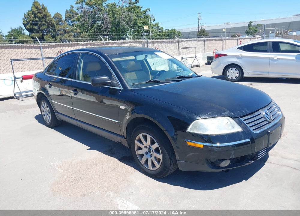 2001 VOLKSWAGEN PASSAT GLS V6 VIN: WVWPH63B01P098334
