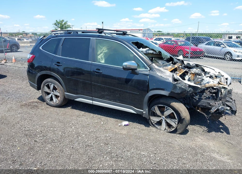 2020 SUBARU FORESTER TOURING VIN: JF2SKAXC8LH538977