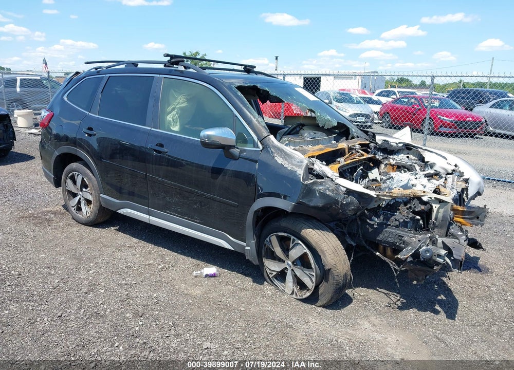 2020 SUBARU FORESTER TOURING VIN: JF2SKAXC8LH538977
