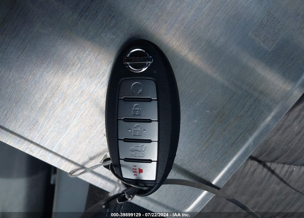2019 NISSAN ROGUE VIN: 5N1AT2MV4KC757347
