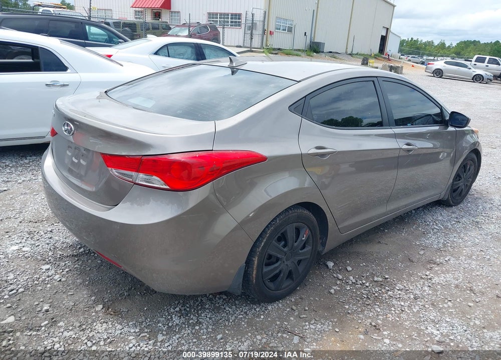 2013 HYUNDAI ELANTRA GLS VIN: 5NPDH4AE3DH216624
