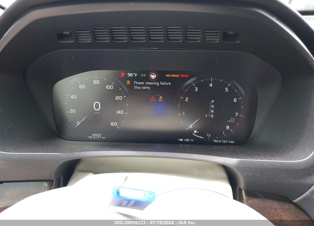 2019 VOLVO XC90 T5 MOMENTUM VIN: YV4102CK6K1422510