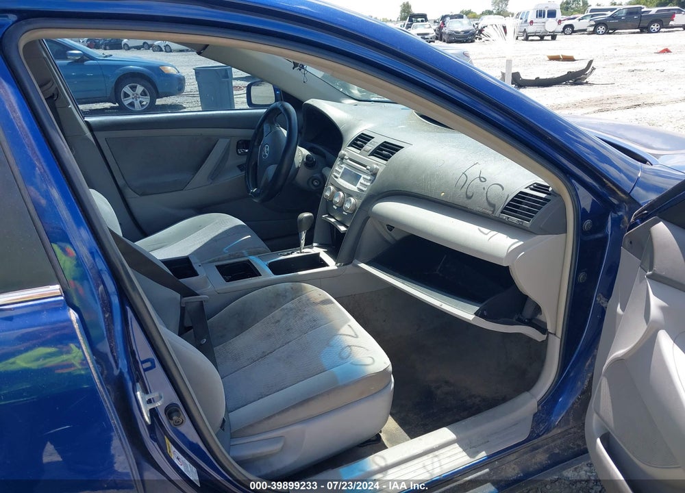 2011 TOYOTA CAMRY LE VIN: 4T1BF3EK3BU756092