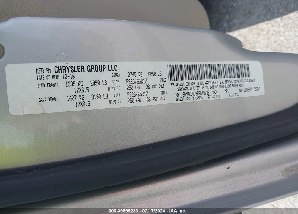 2011 CHRYSLER TOWN & COUNTRY LIMITED VIN: 2A4RR6DG9BR609789