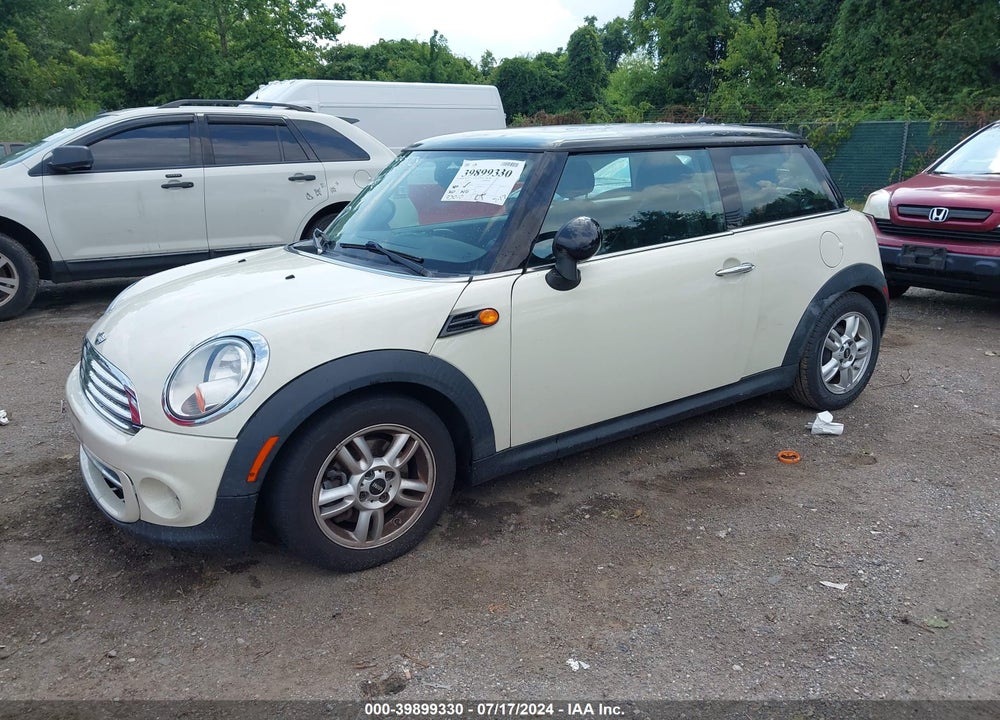 2012 MINI COOPER VIN: WMWSU3C58CT541917