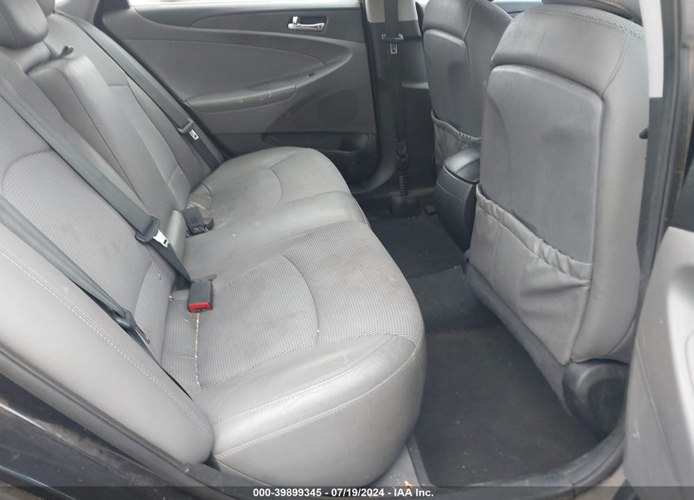 2013 HYUNDAI SONATA SE 2.0T VIN: 5NPEC4AB4DH608231