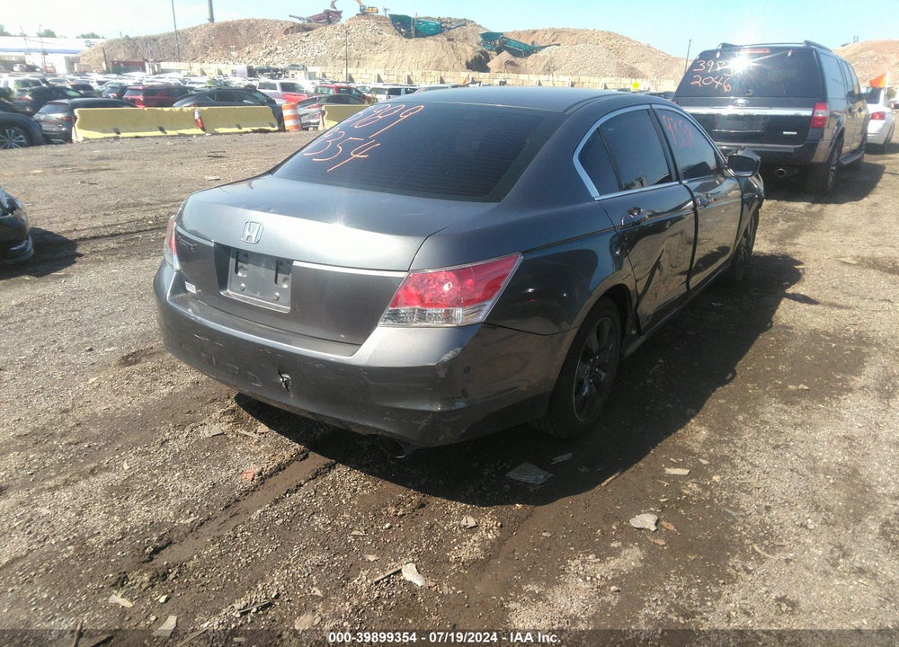 2009 HONDA ACCORD 2.4 EX VIN: 1HGCP26709A162504