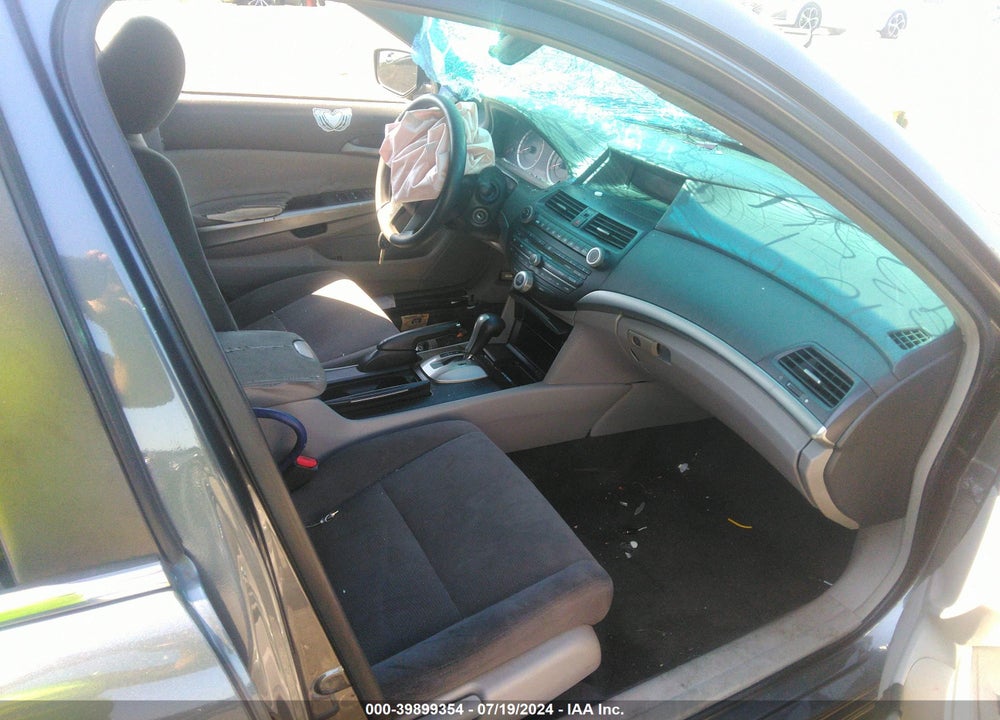 2009 HONDA ACCORD 2.4 EX VIN: 1HGCP26709A162504