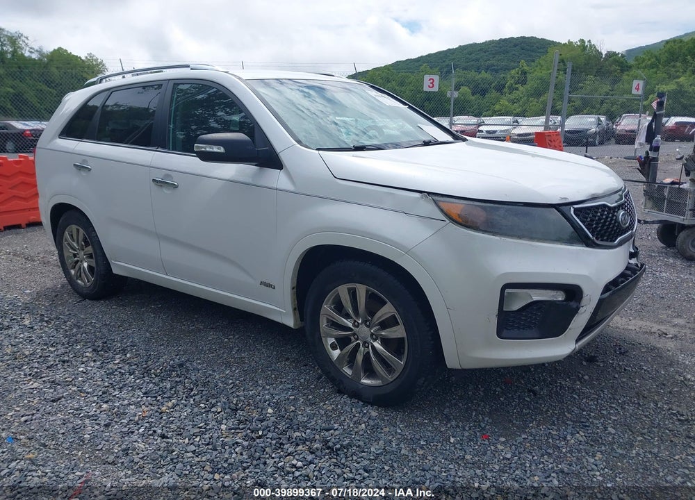 2011 KIA SORENTO SX V6 VIN: 5XYKWDA24BG132190