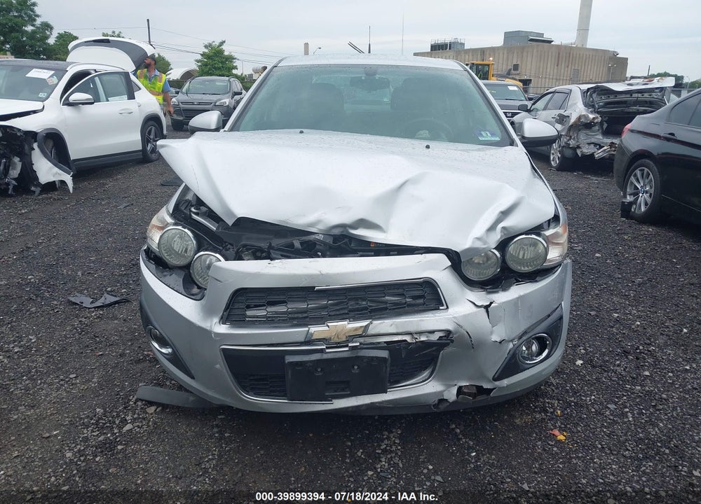 2014 CHEVROLET SONIC LT AUTO VIN: 1G1JC5SH4E4243069
