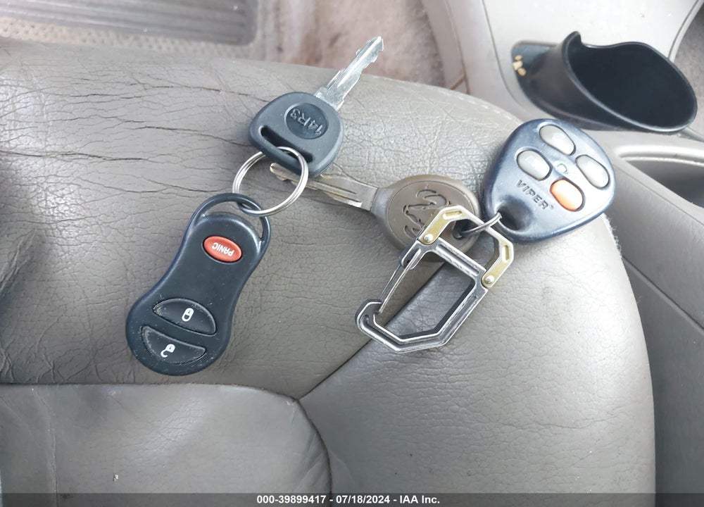 2003 DODGE DURANGO SLT PLUS VIN: 1D8HS58N23F558591