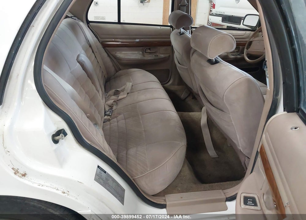 1993 MERCURY GRAND MARQUIS GS VIN: 2MELM74W3PX643624