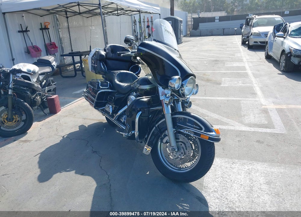 2003 HARLEY-DAVIDSON FLHTCUI VIN: 1HD1FCW123Y634869