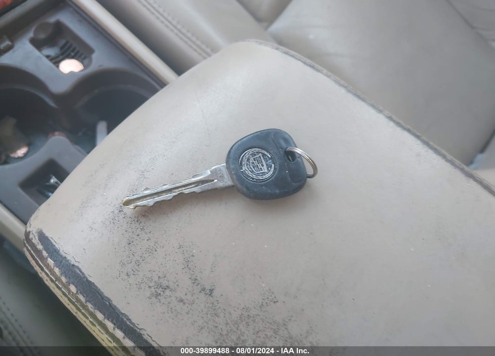 2006 CADILLAC SRX V6 VIN: 1GYEE637X60222549