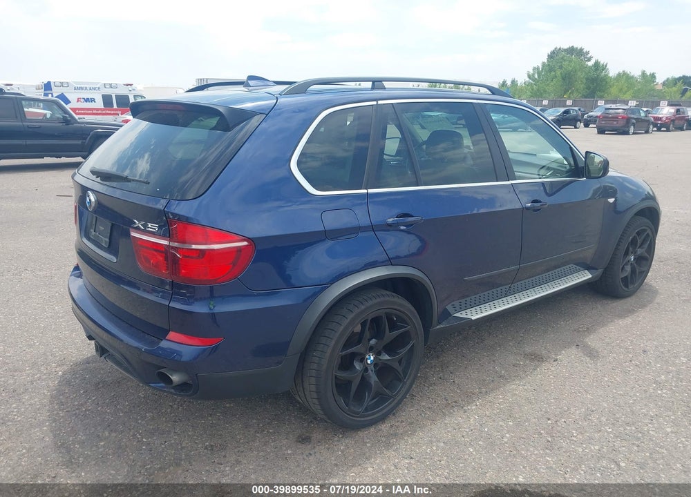 2013 BMW X5 XDRIVE35I/XDRIVE35I PREMIUM/XDRIVE35I SPORT ACTIVITY VIN: 5UXZV4C53D0E01640