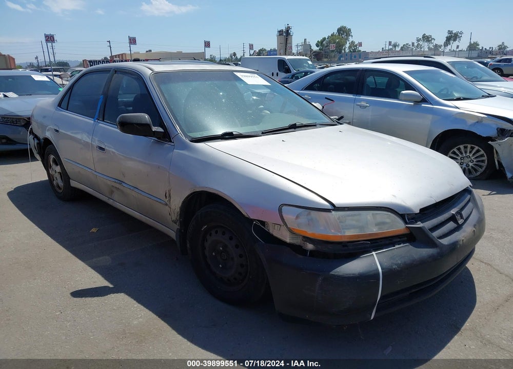 1998 HONDA ACCORD EX VIN: 1HGCG5650WA147562
