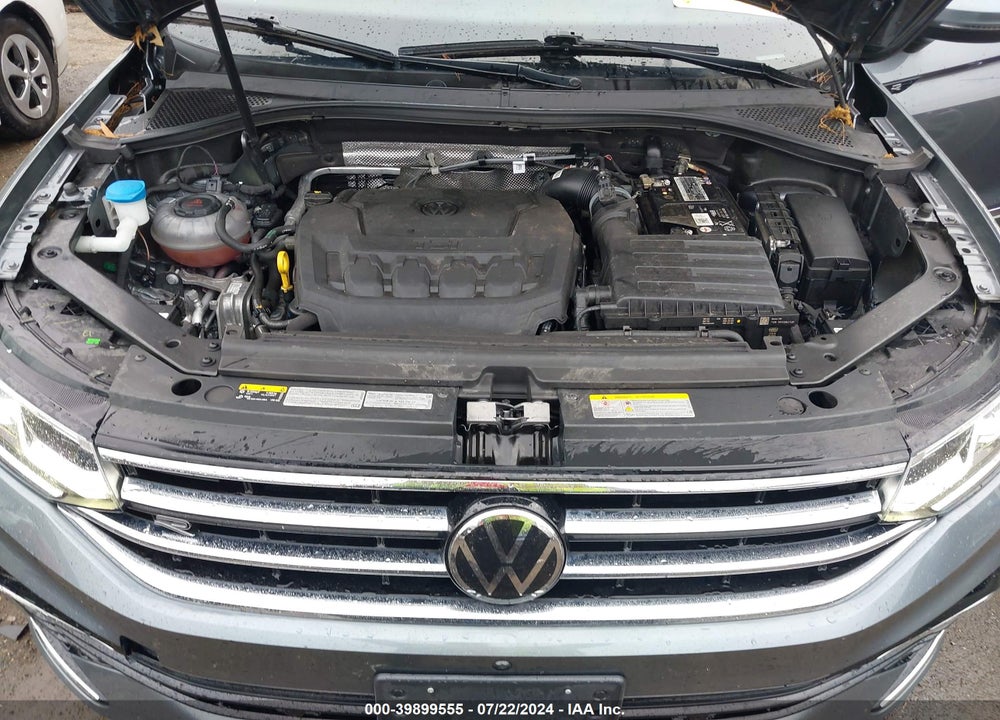 2022 VOLKSWAGEN TIGUAN 2.0T SEL R-LINE VIN: 3VV4B7AX6NM101808