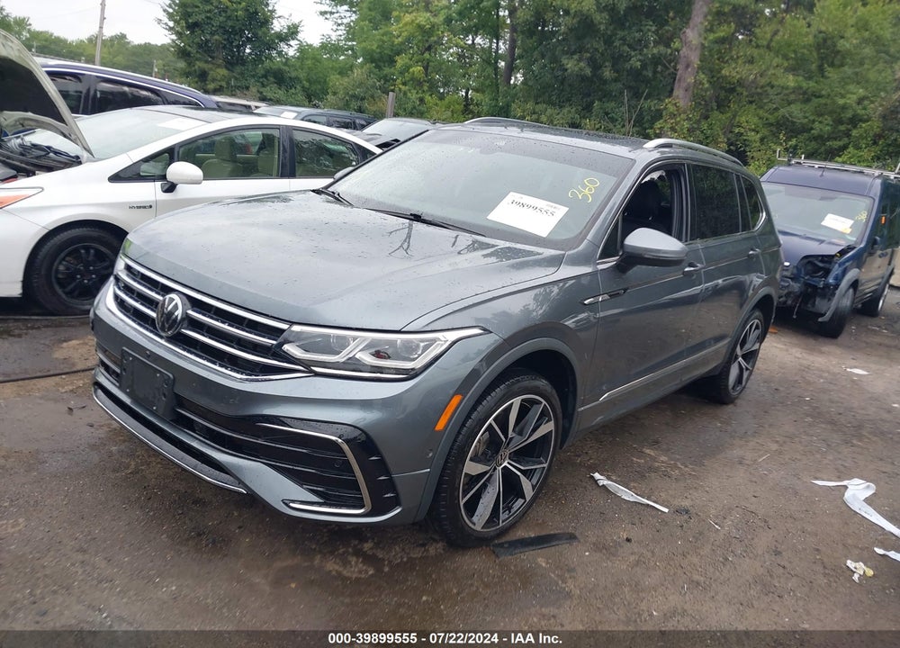 2022 VOLKSWAGEN TIGUAN 2.0T SEL R-LINE VIN: 3VV4B7AX6NM101808